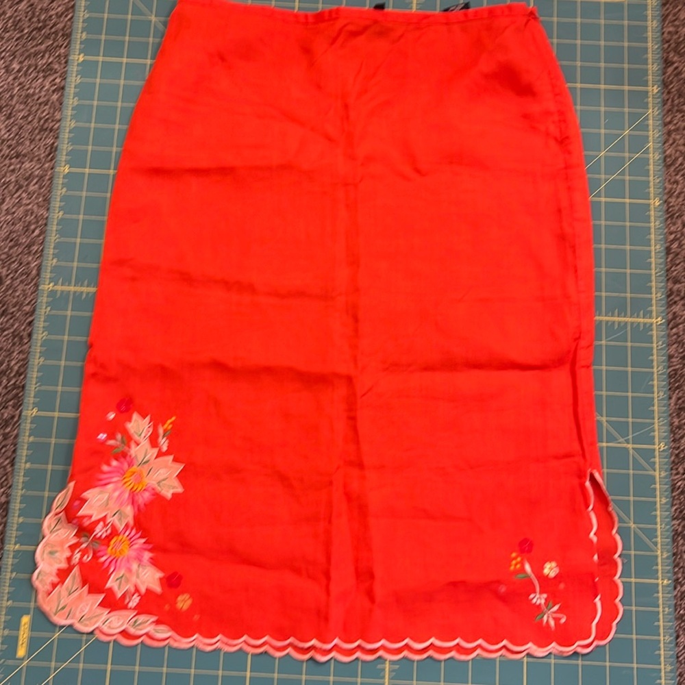Vintage French Connection embroidered skirt size 8
